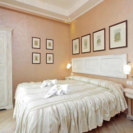 Deco'S Place Roma Teodora Bagian luar foto