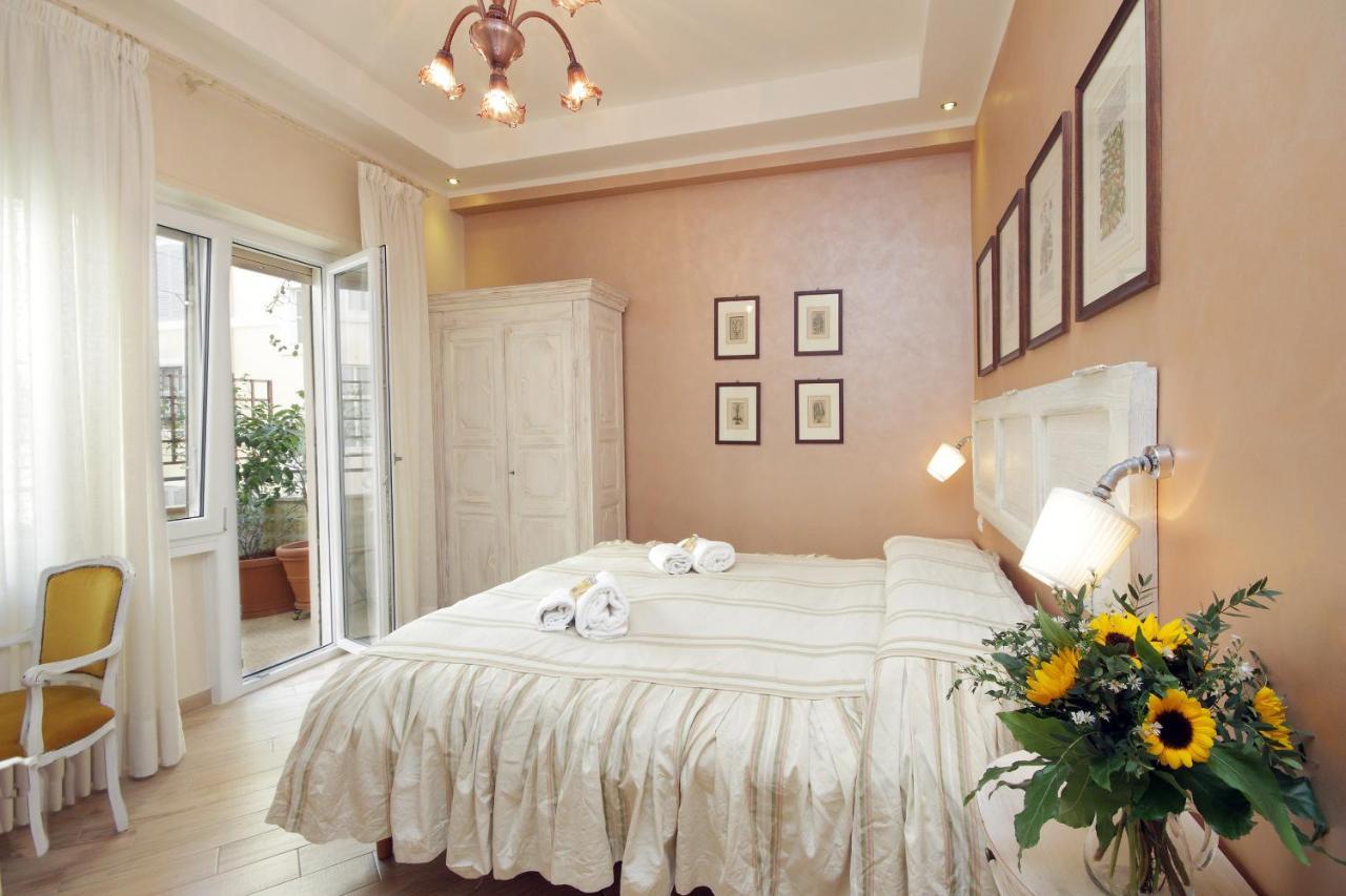 Deco'S Place Roma Teodora Bagian luar foto