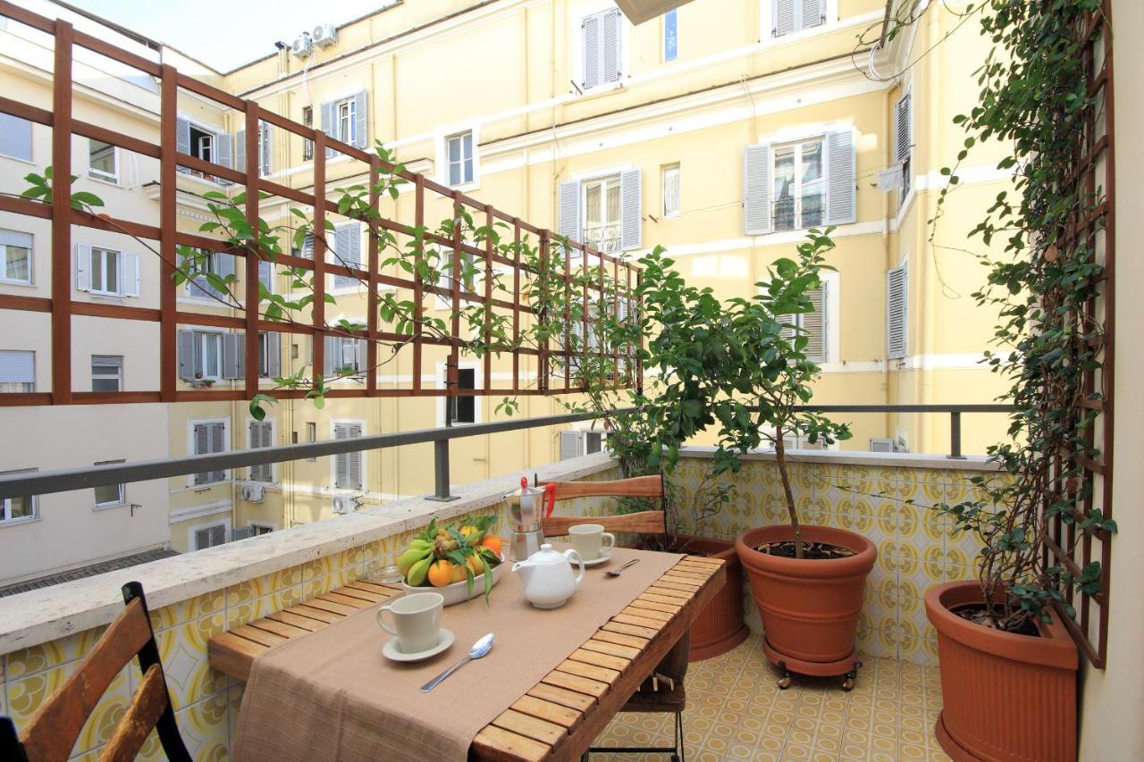 Deco'S Place Roma Teodora Bagian luar foto